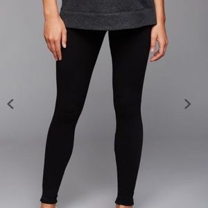 A Pea In The Pod Black Secret Belly Leggings